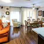 Apartamento Azahara *